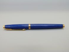Parker lapis lazuli Laque fountain pen with 585 gold nib