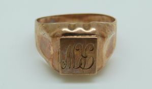 A 9ct rose gold signet ring, 3.
