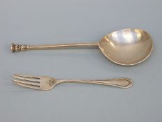 A George V hallmarked silver seal top spoon, London 1930 maker William Comyns & Sons Ltd,