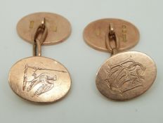 A pair of 9ct gold cufflinks (15g)