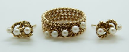 A 9ct gold textured ring set with three pearls, by Hopper Bolton, with matching earrings, 7.