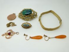 A 9ct gold pendant set with a faux pearl, Victorian brooch,