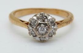 An 18ct white gold ring set with diamonds, 3.