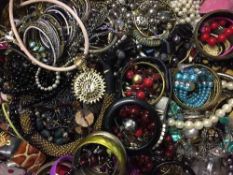 A box of assorted costume jewellery