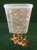 A quantity of British decimal coins, all 