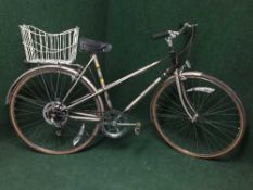 A lady's Raleigh hybrid cycle