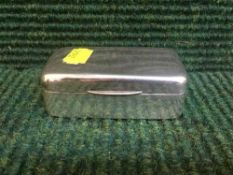 A sterling silver snuff box, Chester mark,