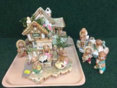 A tray of assorted Pendelfin ornaments,