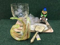 A tray of two glass clowns, glass trinket tray and powder bowls,