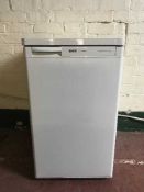 A Bosch Classixs under bench fridge