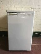 A Bosch Classixs under bench freezer