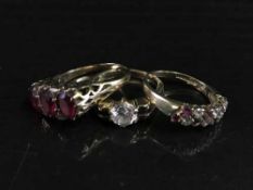 Three 9ct gold dress rings (3)