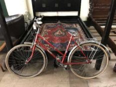 A lady's Elite hybrid bike