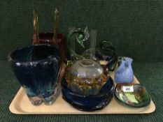 A tray of twelve pieces of art glass