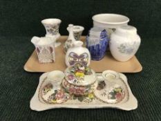 A tray of Maling Roseland trinket set, ginger jar,