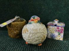 A Clarice Cliff preserve pot,