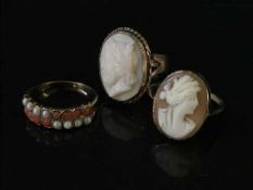 Three antique gold rings, two cameos and one other, 11.