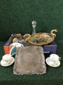 A box of tea china, thimbles, gilded comport,