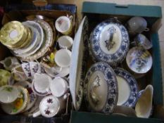 Two boxes of blue and white pansy dinner service, oriental china,