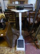 A set of mid twentieth century Avery weighing scales