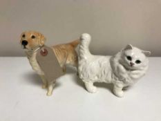 Two Beswick figures - Golden Retriever and a Persian cat