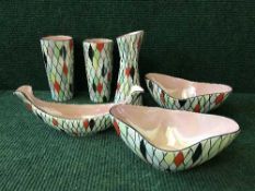 A tray of six pieces of Maling Harlequin patterned china
