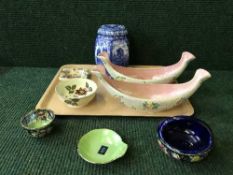 A tray of seven pieces of Maling including Brocade bowl, pair of gondola bowls ,