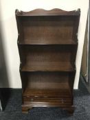 Set of open shelves fitted a drawer