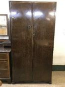 An oak gentleman's wardrobe