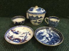 An eighteenth century Caughley china sugar basin with associated cover, height 12 cm,