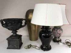 A decorative urn on stand,