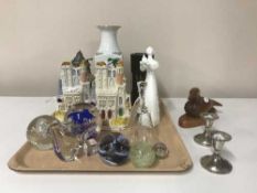 A tray of a pair of Staffordshire flat back figures, Royal Doulton figurines,