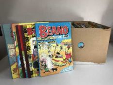Two boxes of children's books and annuals - Dr Zeuss,