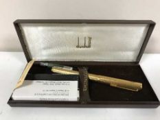 A Dunhill 14ct gold nibbed fountain pen,