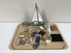 A quantity of lighters including Wedgwood jasperware and Ronson examples, oriental figures,