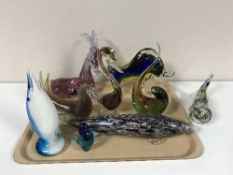 A tray of nine glass animal ornaments