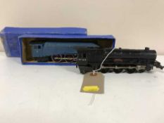A boxed Hornby OO Edl 1 locomotive engine, Sir Nigel Gresley,