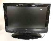 A UMC 26 inc LCD tv dvd combi with remote