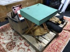 A quantity of studio backdrops, two of which are 20', a box of photographic items, easel,