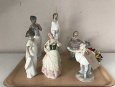 A tray of five Nao figures (damaged),