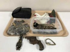 A tray of assorted collectibles inc.