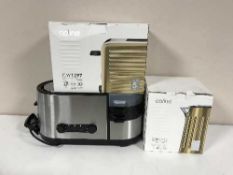 A boxed Cooper's 28 litre table top oven,