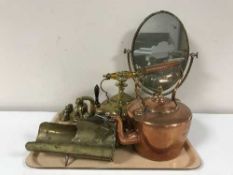 A tray of 20th century brass and copper ware inc.