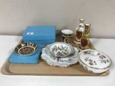 A tray of boxed Royal Collection QE II plate and twin handled dish,