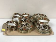 A tray containing a thirty-one piece Abbeydale Chrysanthemum tea service