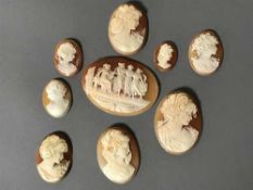 Quantity of loose cameos (9)