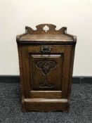 An oak Arts & Crafts coal receiver