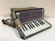 A Estrella Jubilee accordion