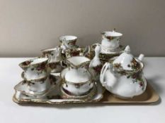 A tray containing approximately 39 pieces of Royal Albert Old Country Roses china including a