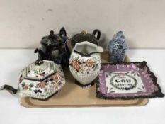 A tray of antique pottery teapots, Sadler teapot,